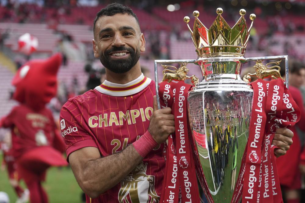 世界杯爆大冷！世界冠军0-2惨败，伊藤美诚剃光头，日本约战国乒